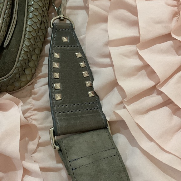 Authentic Claris Virot Charly Python beige/gray Shoulder Bag with 2 straps - Picture 6 of 16